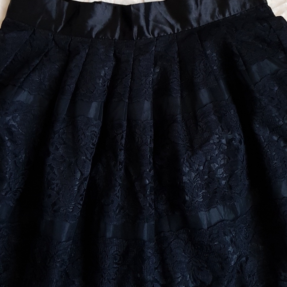 SOLD! Wet Seal, black lace skirt - Picture 6 of 7